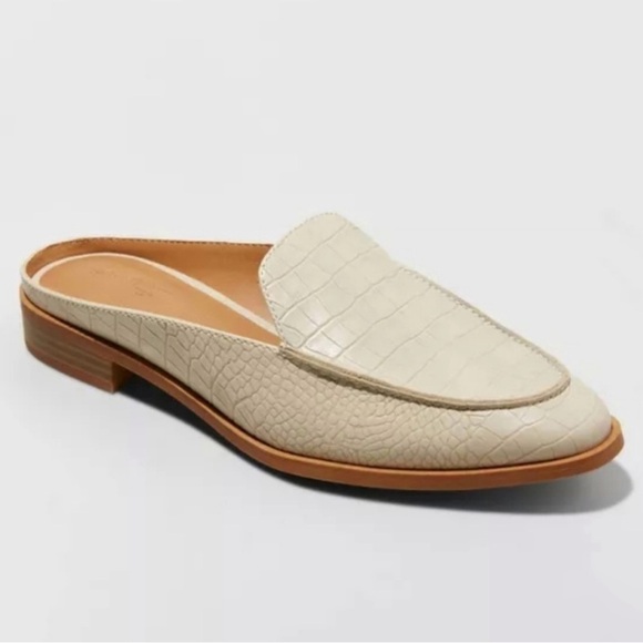 UNIVERSAL THREAD Bone Dekota Croco Mules Slides - Picture 1 of 6